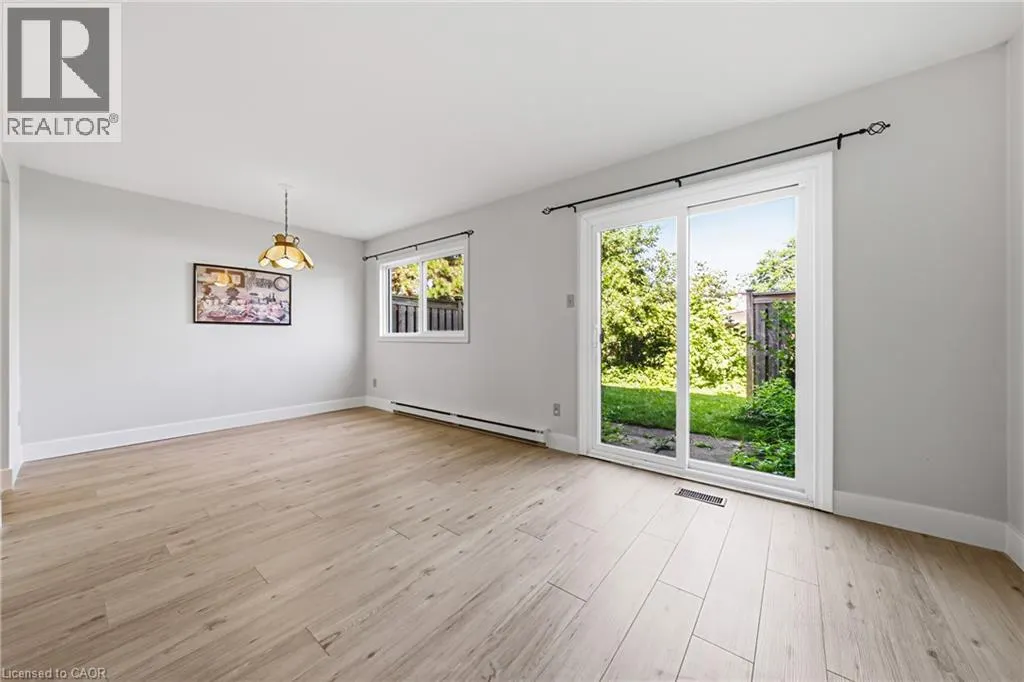 564 SHERATON Road Unit# 14 #14