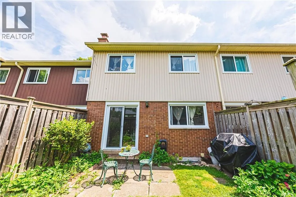 564 SHERATON Road Unit# 14 #14