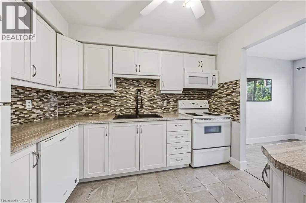 564 SHERATON Road Unit# 14 #14