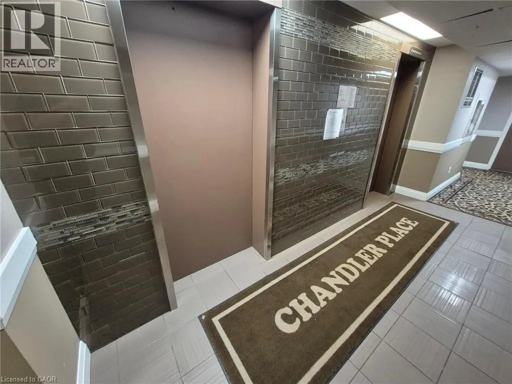 279 CHANDLER Drive Unit# 706 #706