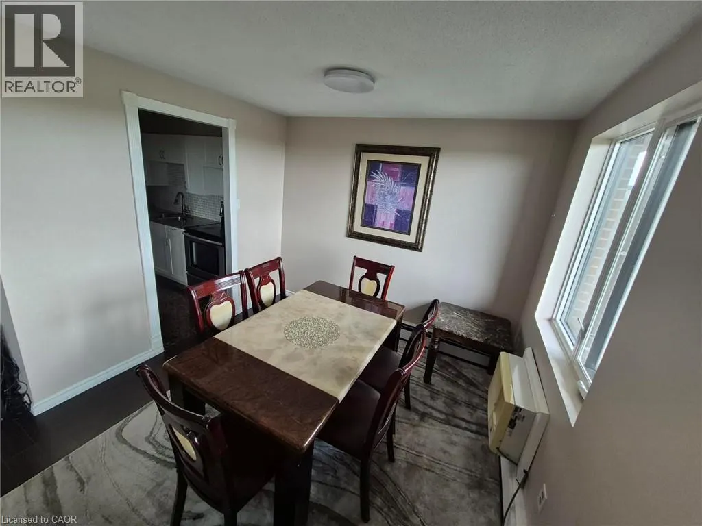 279 CHANDLER Drive Unit# 706 #706