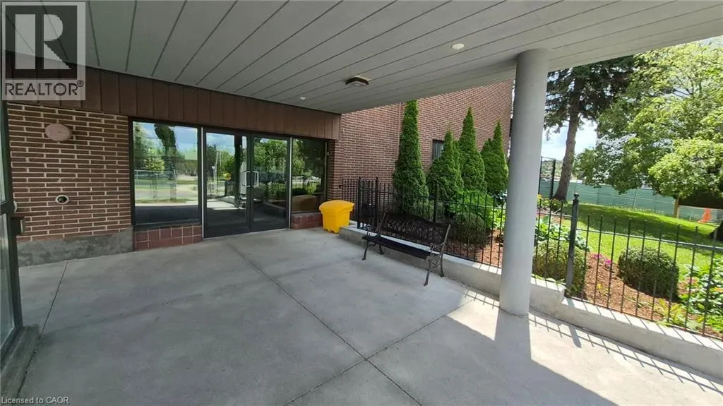 279 CHANDLER Drive Unit# 706 #706