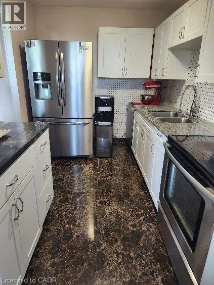 279 CHANDLER Drive Unit# 706 #706