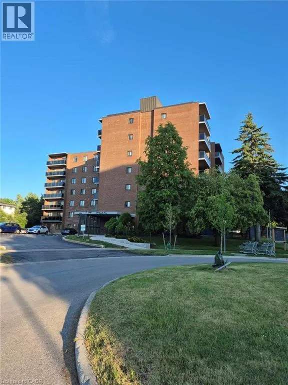 279 CHANDLER Drive Unit# 706 #706