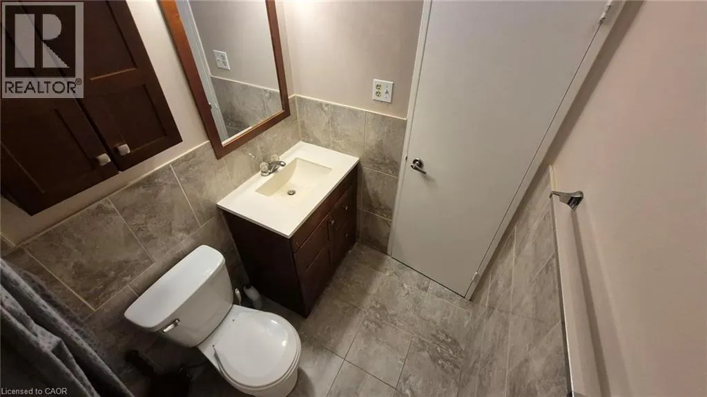279 CHANDLER Drive Unit# 706 #706