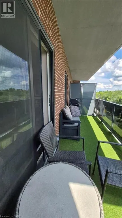 279 CHANDLER Drive Unit# 706 #706