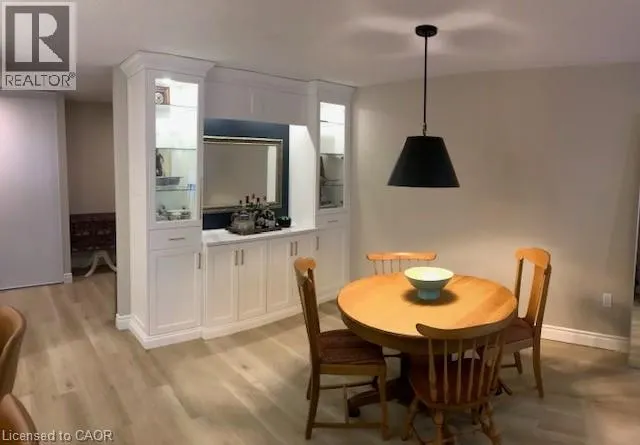 35 GREEN VALLEY Drive Unit# 502 #502