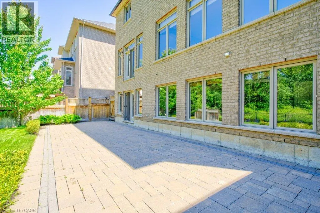 104 DIIORIO Circle