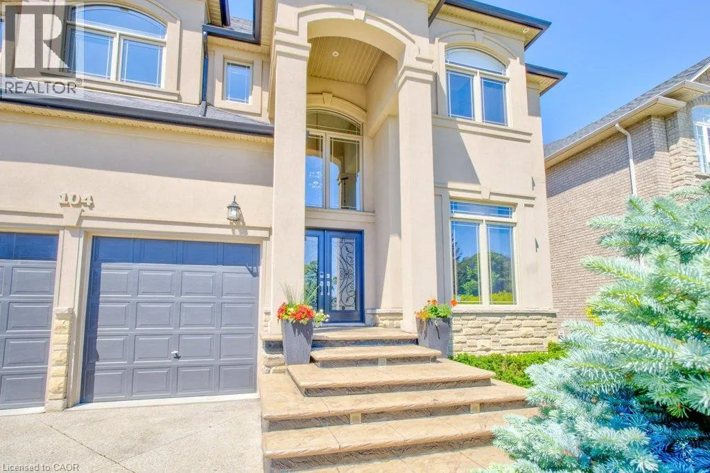 104 DIIORIO Circle