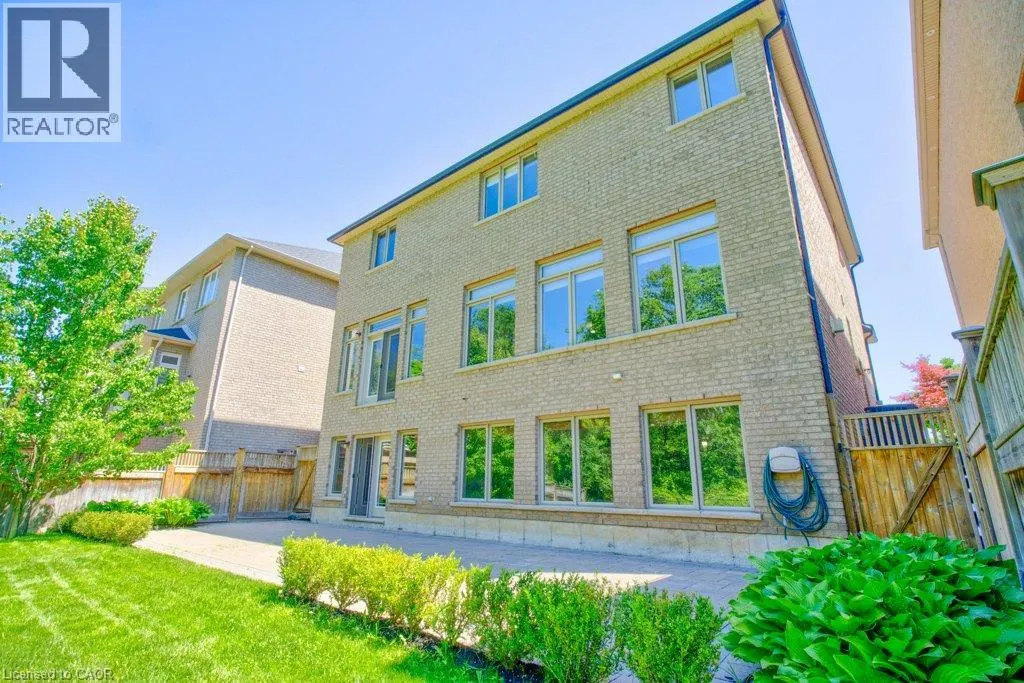 104 DIIORIO Circle