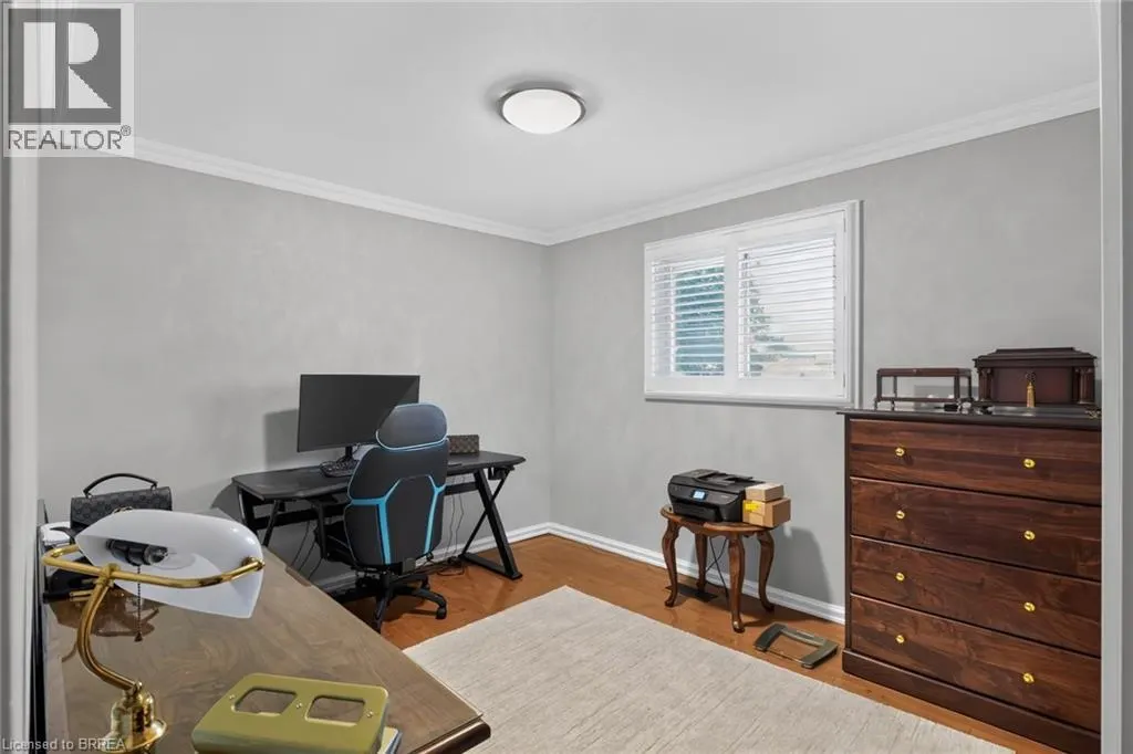 20 JAPONICA Crescent