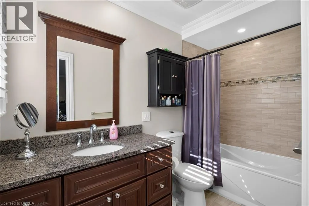 20 JAPONICA Crescent