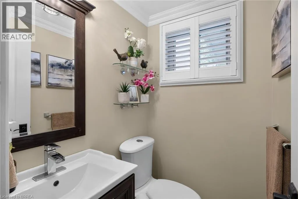 20 JAPONICA Crescent