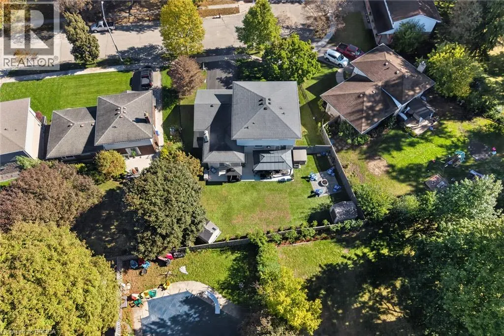 20 JAPONICA Crescent
