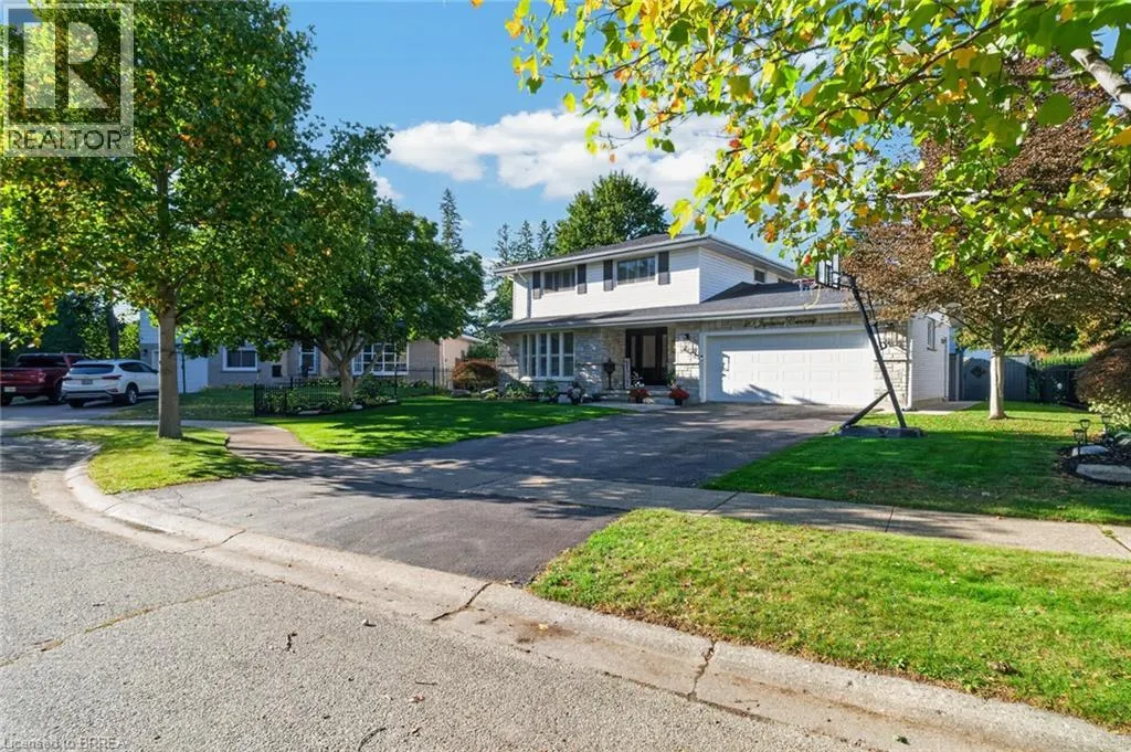 20 JAPONICA Crescent