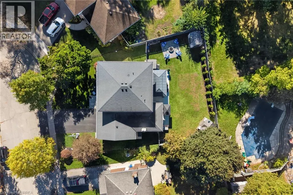 20 JAPONICA Crescent