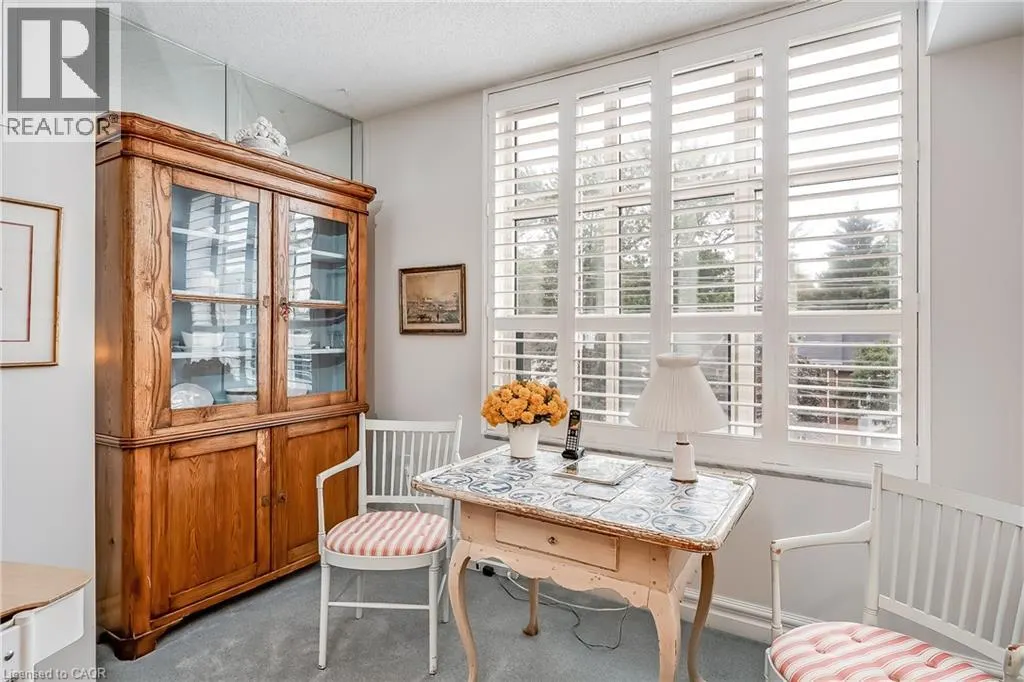 221 ROBINSON Street Unit# 307 #307