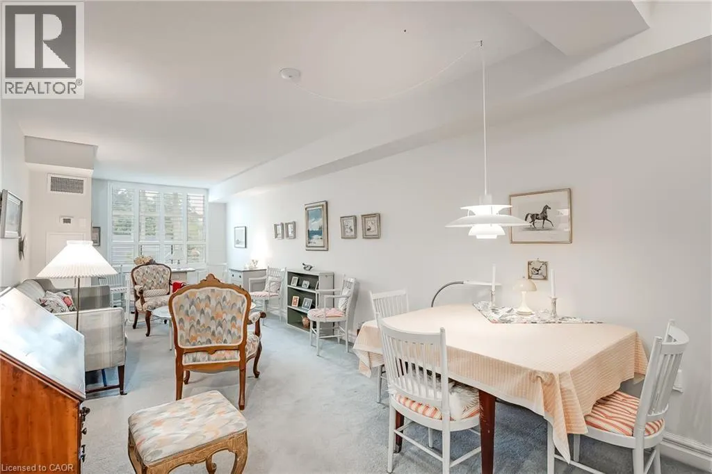 221 ROBINSON Street Unit# 307 #307