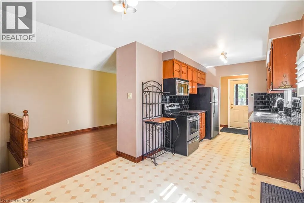 35 IVANHOE Road