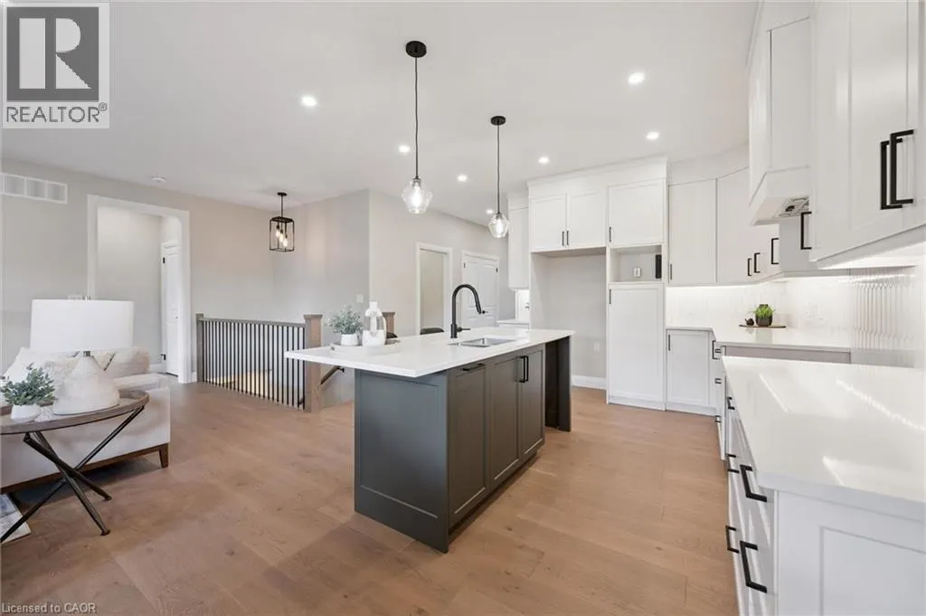 79 SOUTH PARKWOOD Boulevard