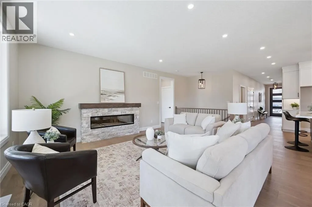 79 SOUTH PARKWOOD Boulevard