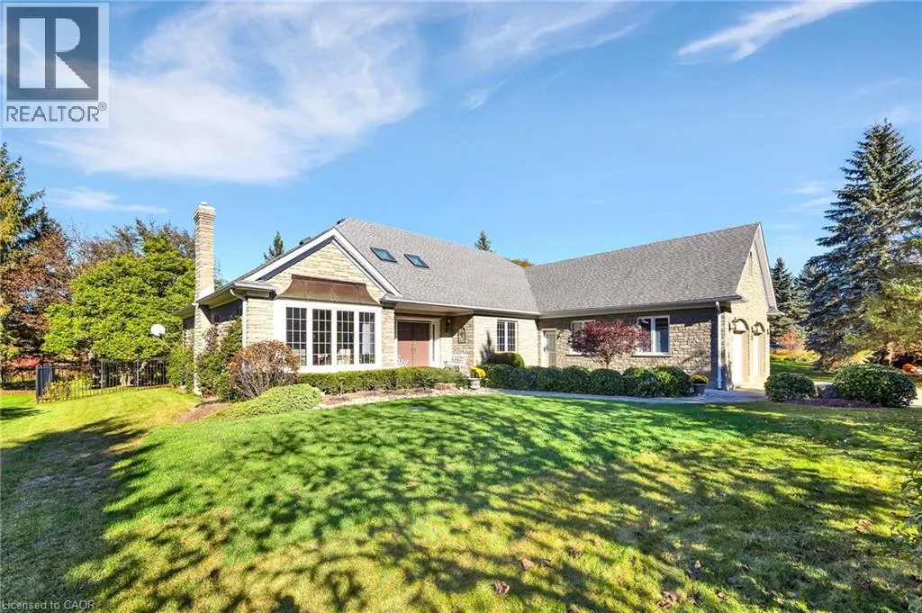 10 MEADOW HEIGHTS Drive