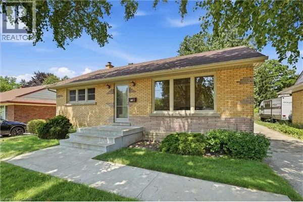 184 MURDOCK Avenue