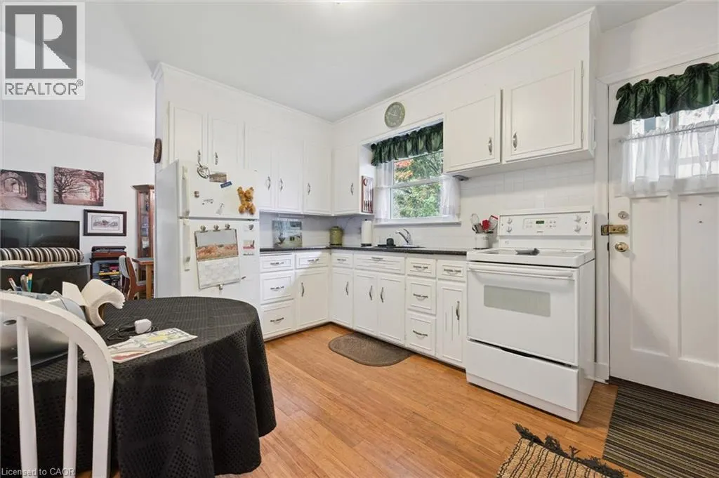 65 BELMONT Avenue W