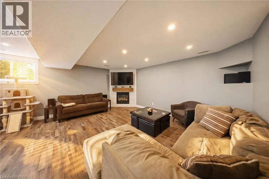 5 MISSION Road