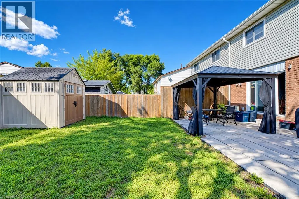 136 SEKURA Crescent
