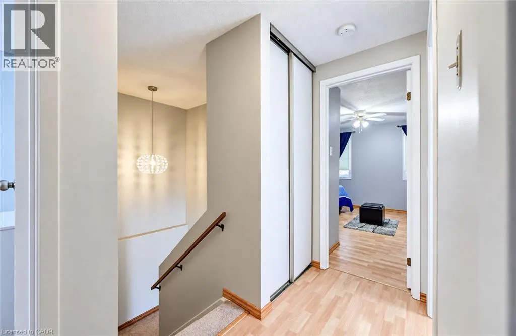 136 SEKURA Crescent
