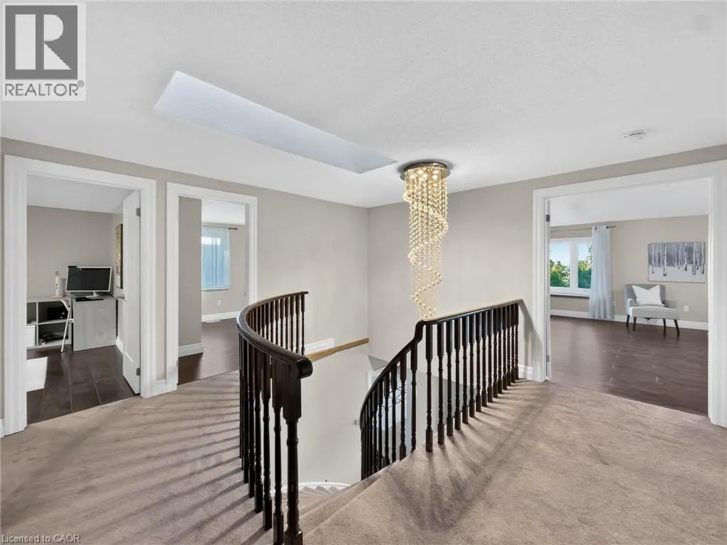 12 SUNDROP Court