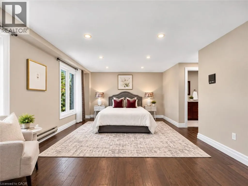 12 SUNDROP Court
