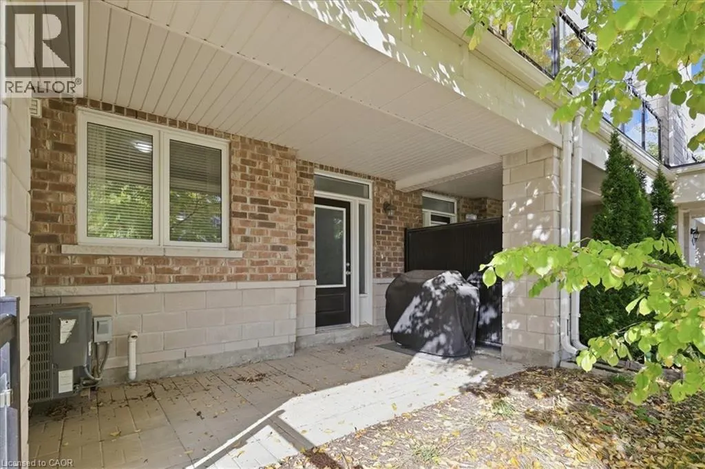 908 APPLE HILL Lane
