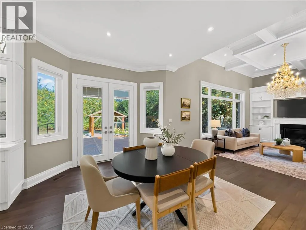 389 BELVENIA Road