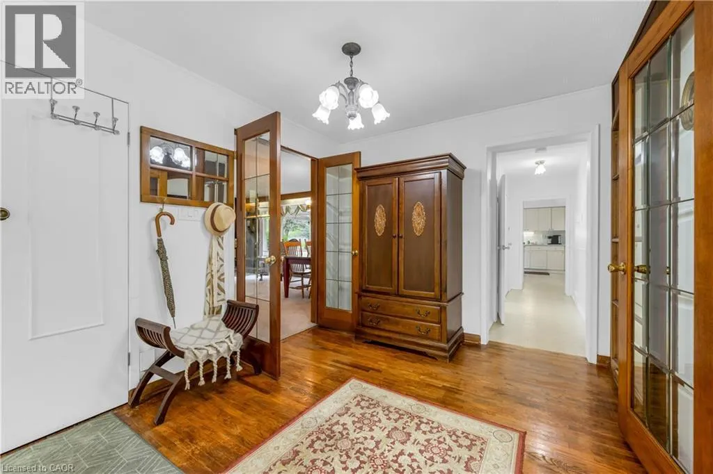 569 CRANE Court