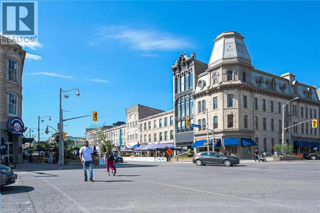 150 E WELLINGTON Street E Unit# 104 #104