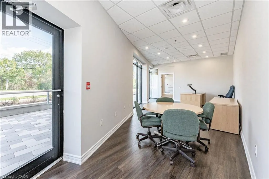 150 E WELLINGTON Street E Unit# 104 #104