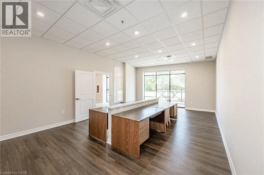150 E WELLINGTON Street E Unit# 104 #104