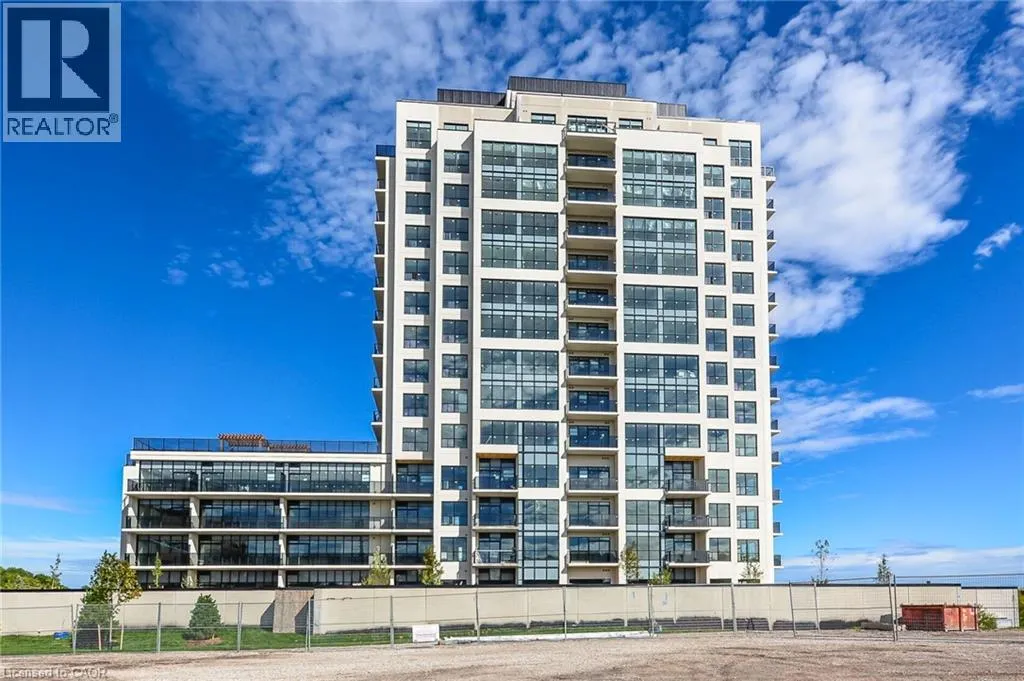 150 E WELLINGTON Street E Unit# 104 #104
