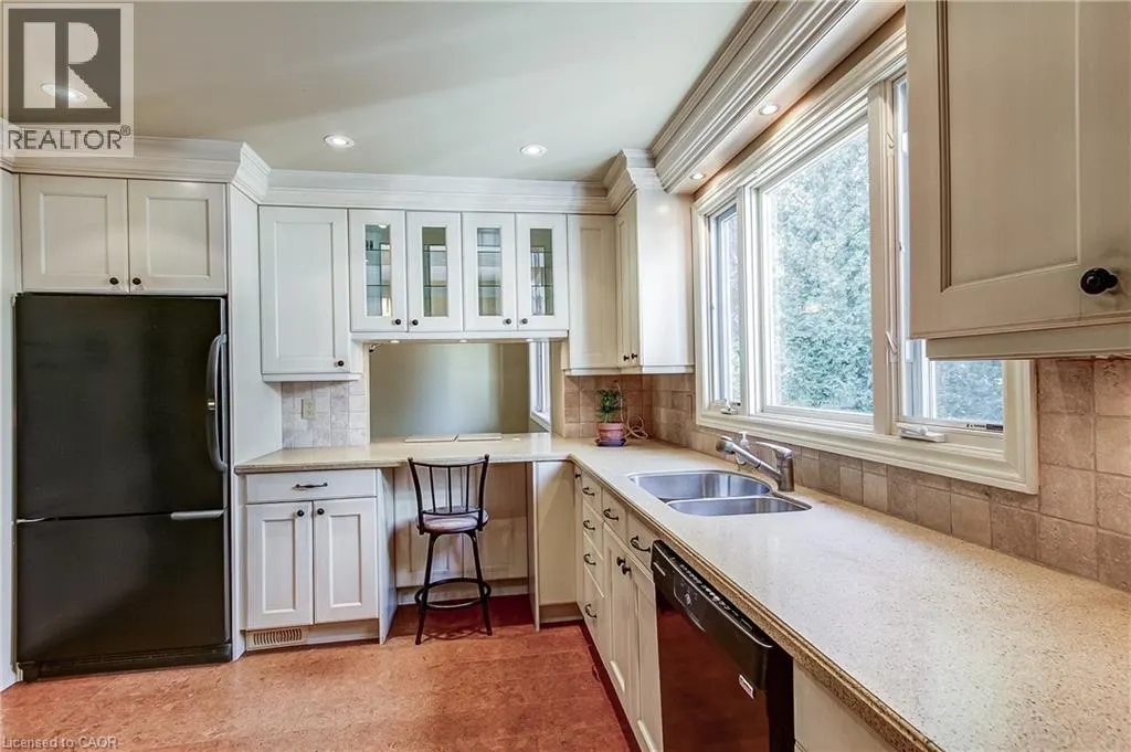 1360 MAJESTIC Drive