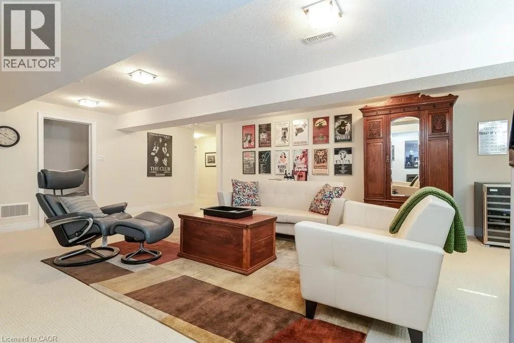 125 WOOLNER Trail
