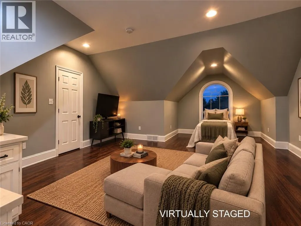 166 CEDARDALE Avenue Unit# A #A