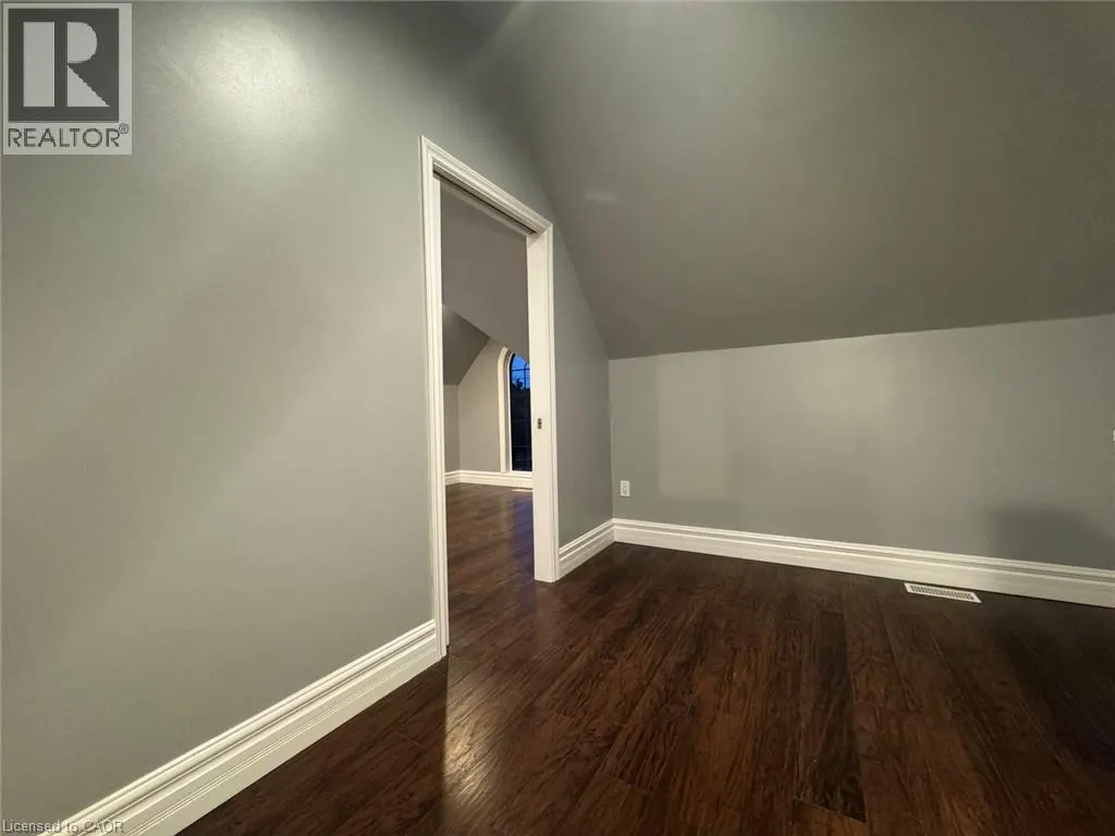166 CEDARDALE Avenue Unit# A #A