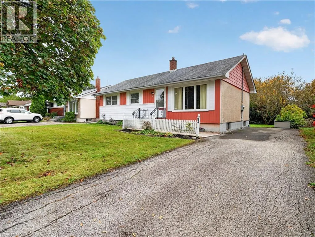 94 JACOBSON Avenue