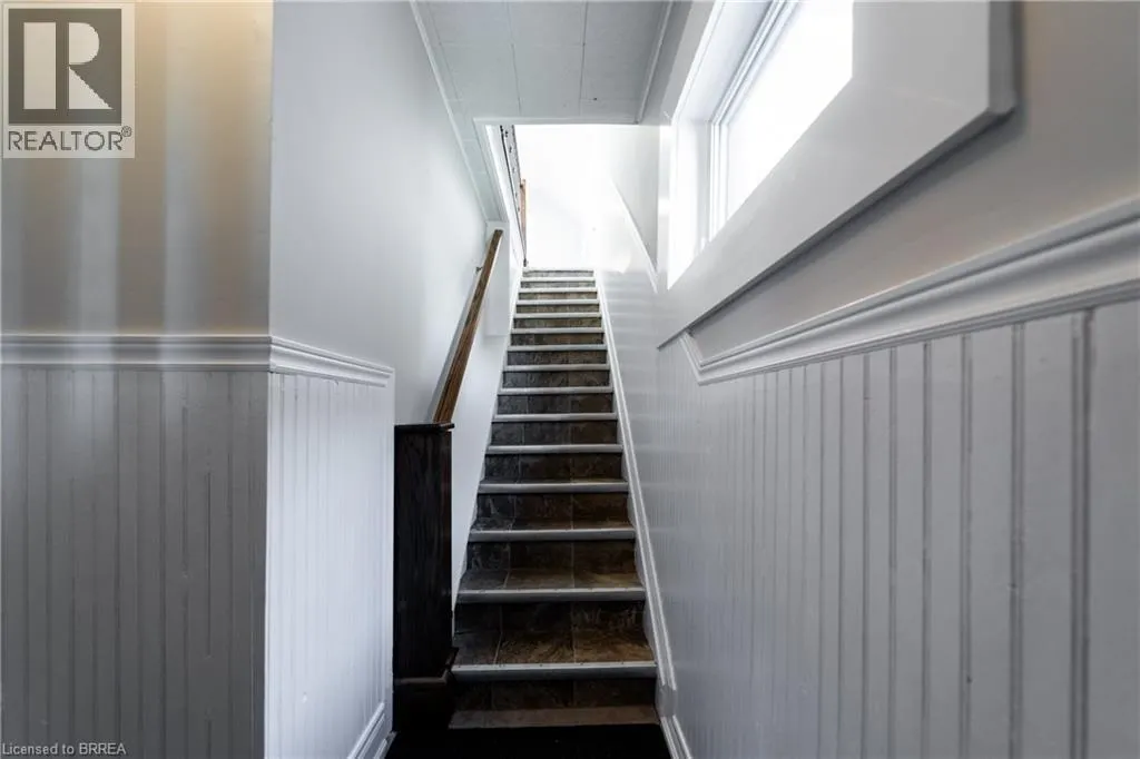 76 RICHMOND Street Unit# A #A