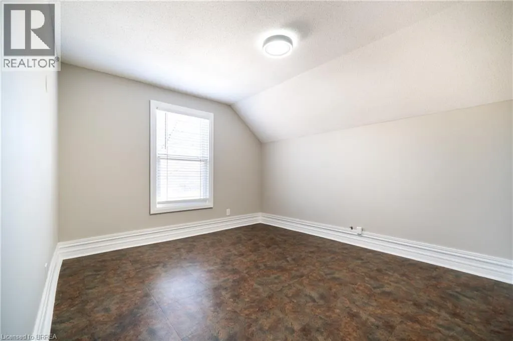 76 RICHMOND Street Unit# A #A