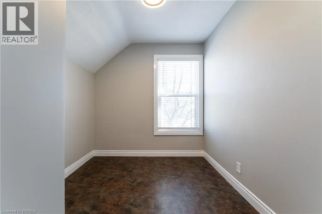 76 RICHMOND Street Unit# A #A
