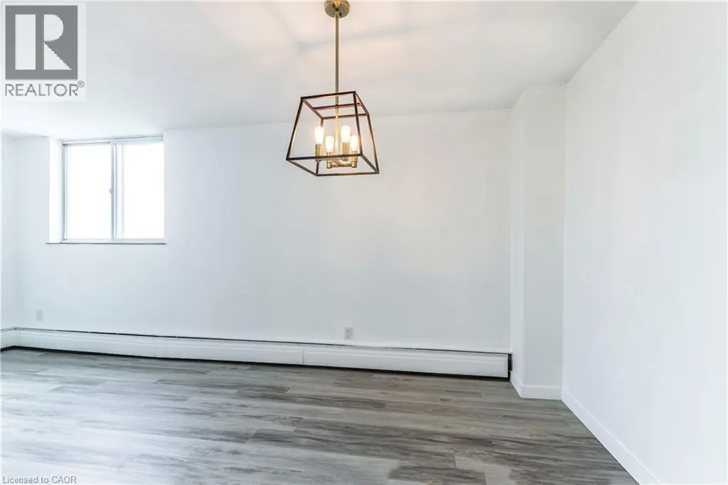975 WARWICK Court Unit# 908 #908
