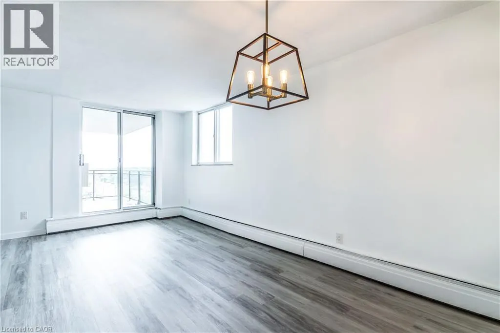 975 WARWICK Court Unit# 908 #908